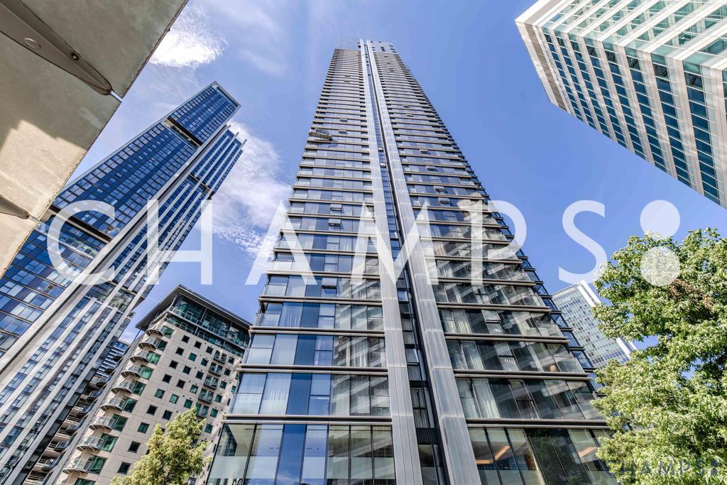 Property photo 1 of 7 3 Bed To Rent In Hampton Tower, 75 Marsh Wall, Canary Wharf, E14