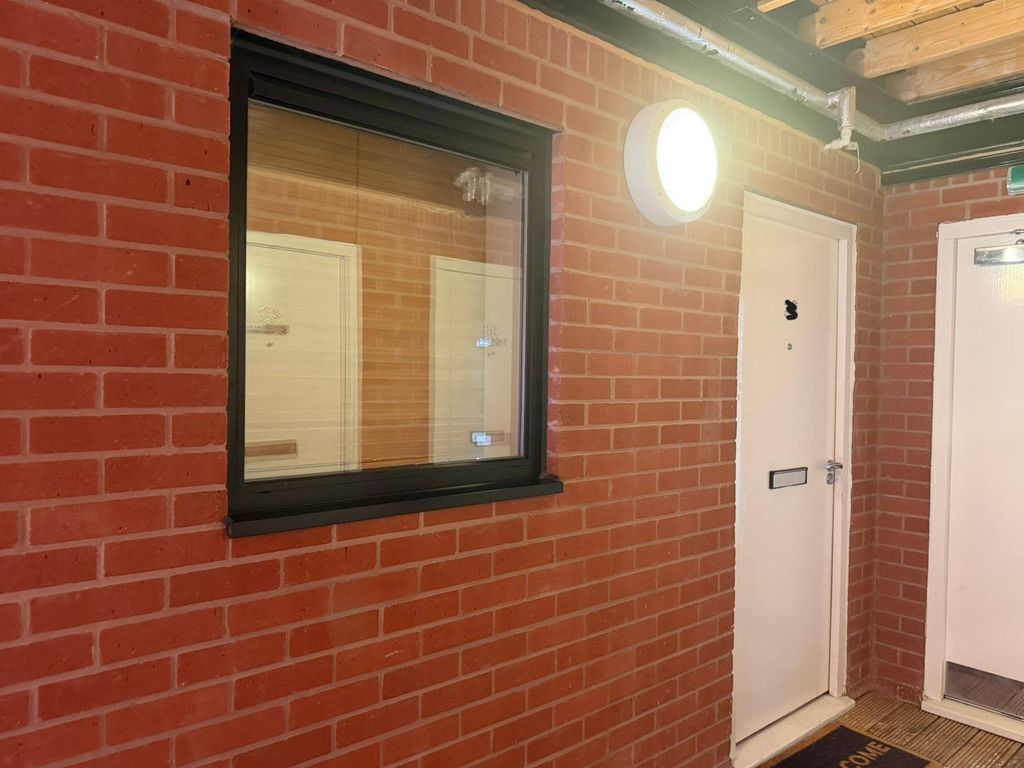 Property photo 2 of 16 Gallery