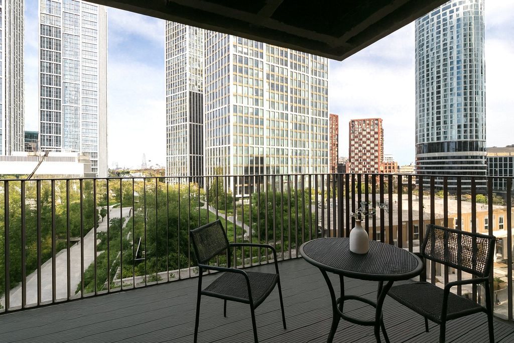 Property photo 2 of 24 Picture No. 19