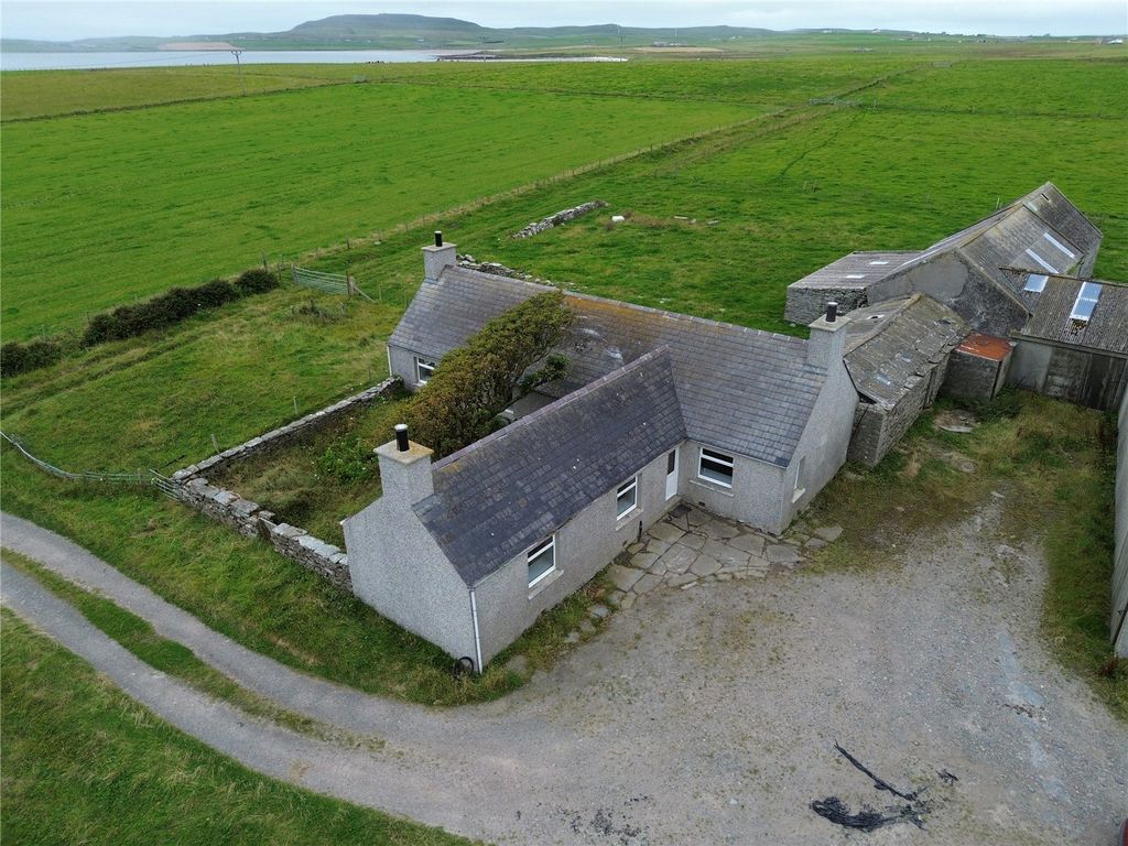 Property photo 3 of 15 Arial (1)