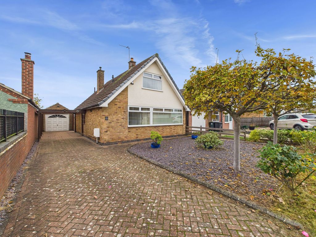 Property photo 1 of 19 Front