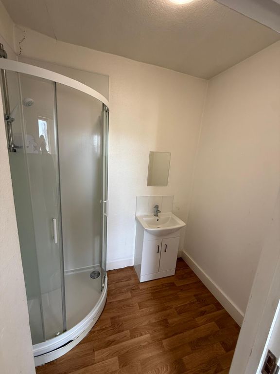 Property photo 3 of 3