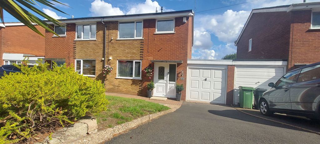 Property photo 1 of 24