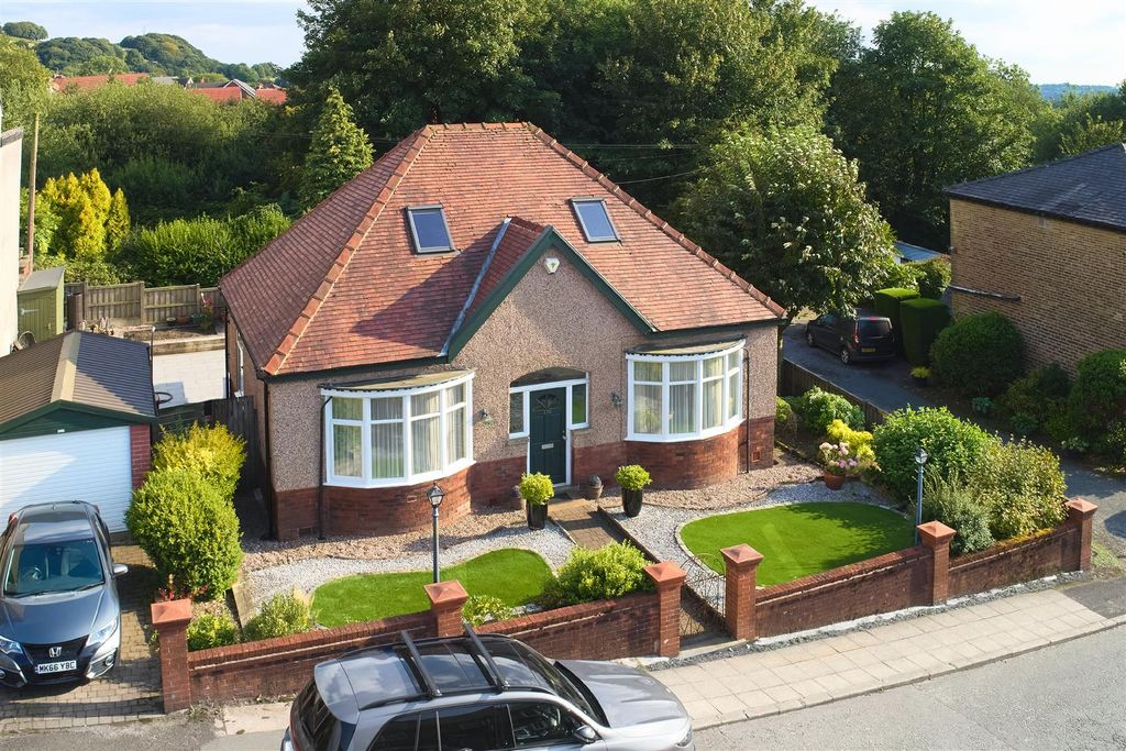 Property photo 1 of 38 Peel-Brow-Sale_001-002.Jpg