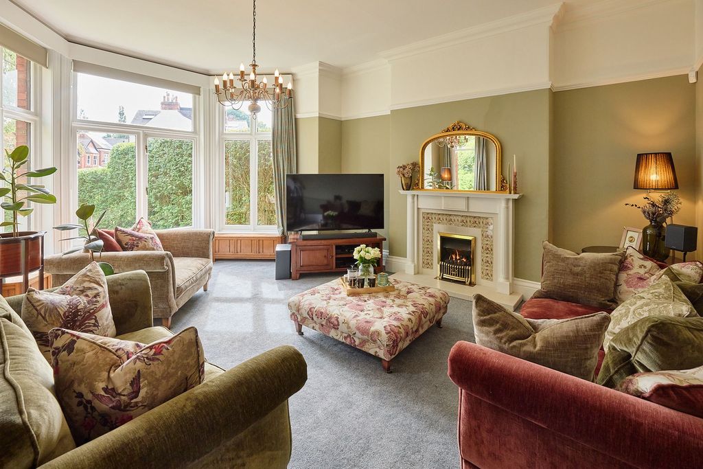 Property photo 3 of 51