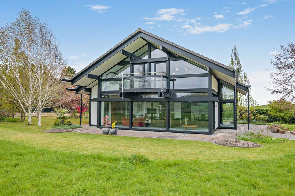 Property photo 1 of 44 Photo 1