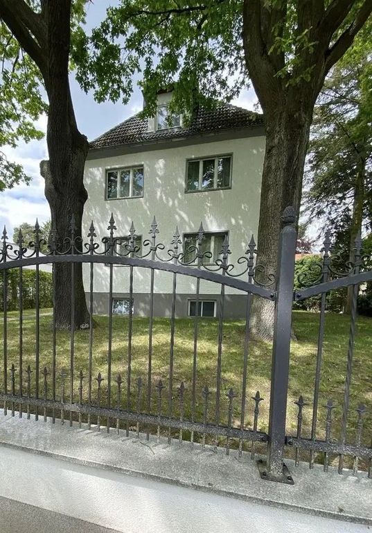 Property photo 1 of 21