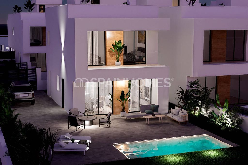 Property photo 2 of 27