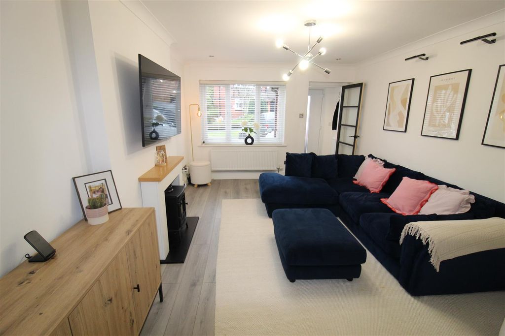 Property photo 2 of 15 Img_0058.Jpg