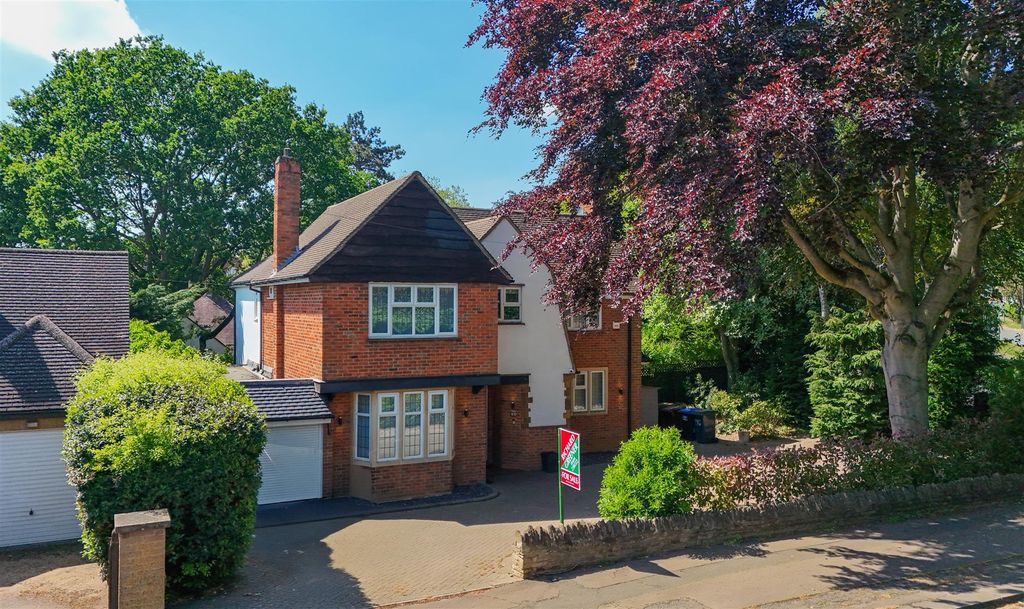 Property photo 1 of 39