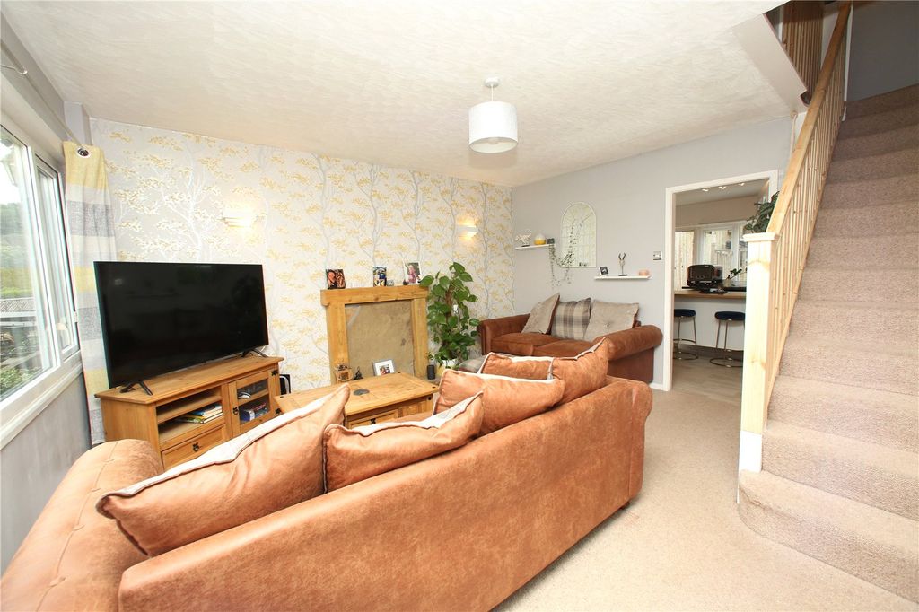 Property photo 2 of 12 Picture No. 05
