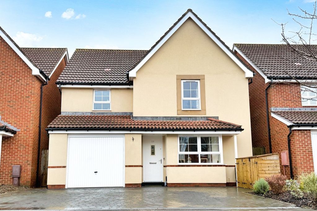 Property photo 1 of 20 Front