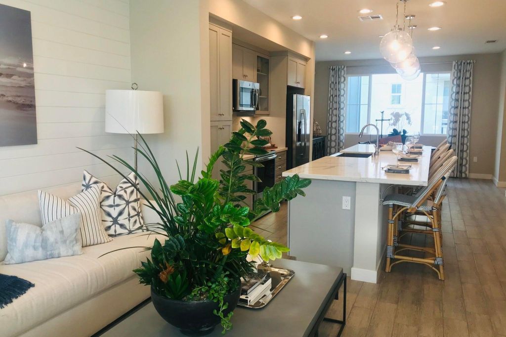 Property photo 3 of 10 <Alttext/>