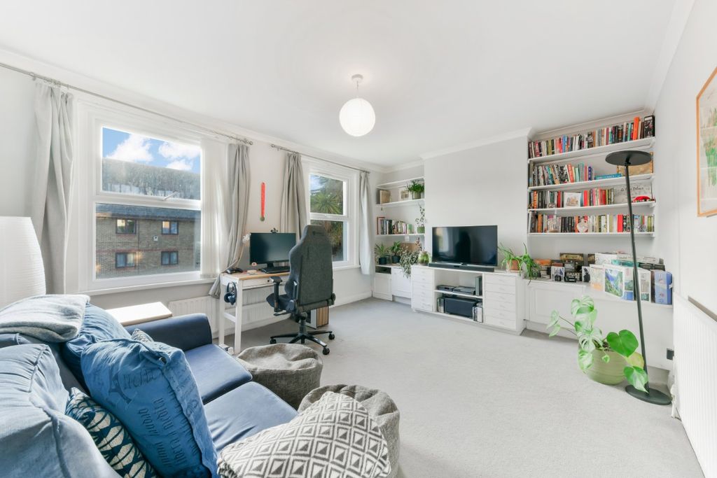 Property photo 2 of 13 Picture No. 02