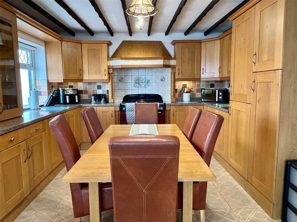 Property photo 2 of 40 Picture No. 70