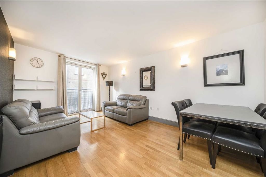 Property photo 2 of 7