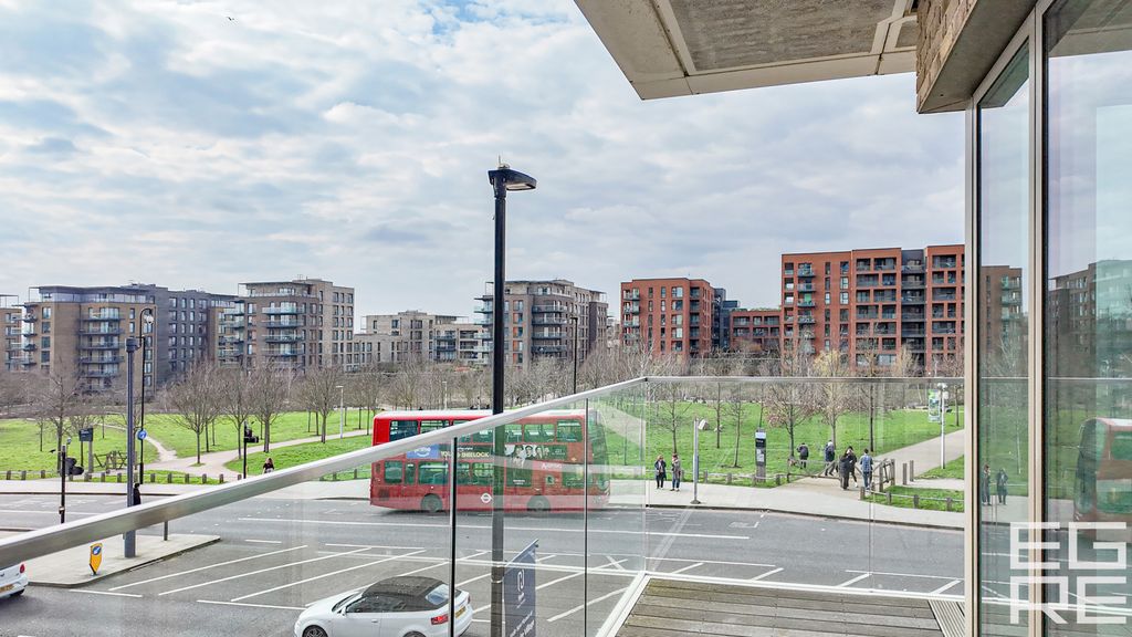 Property photo 2 of 22