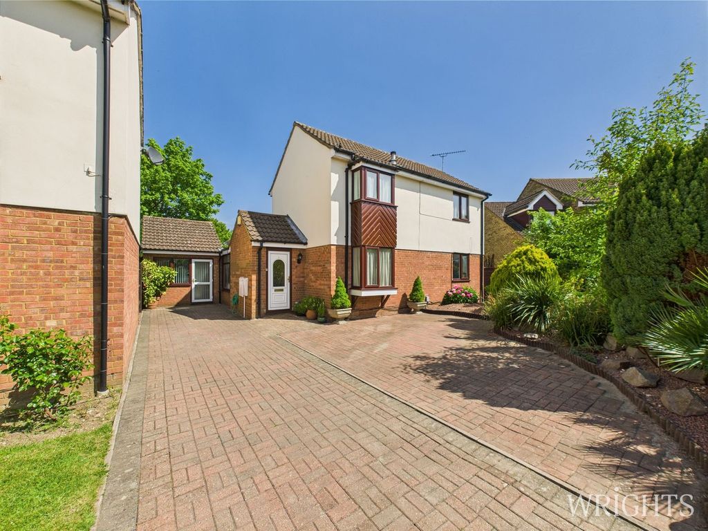 Property photo 1 of 38