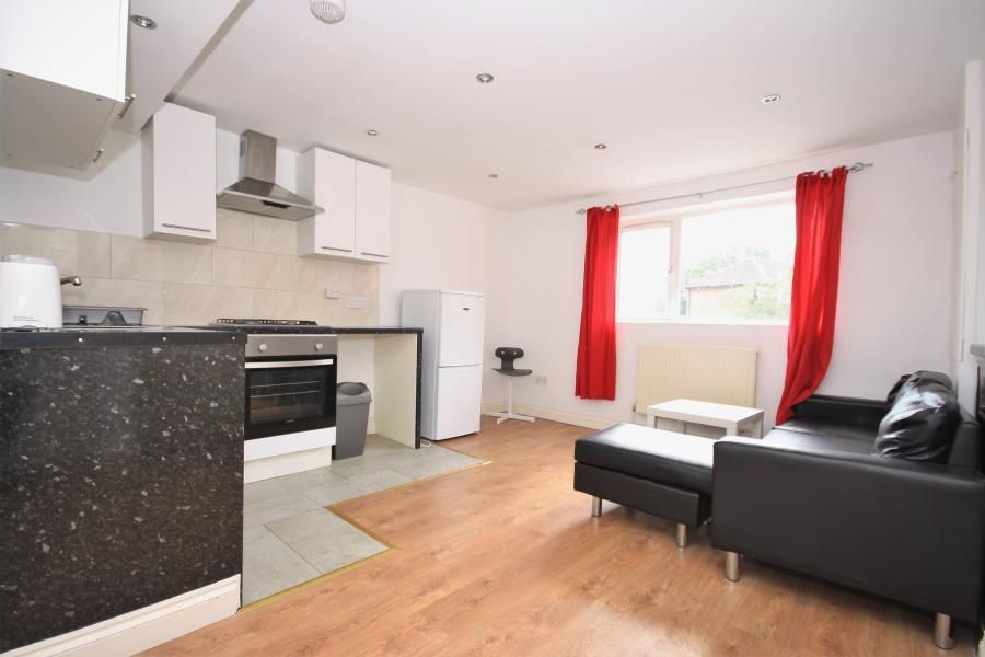 Property photo 1 of 5 Beautiful One Bedroom Flat In Greenwich, Se10