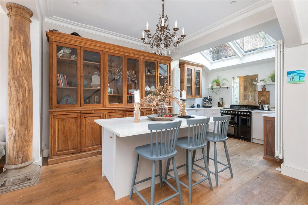 Property photo 2 of 23 Picture 2