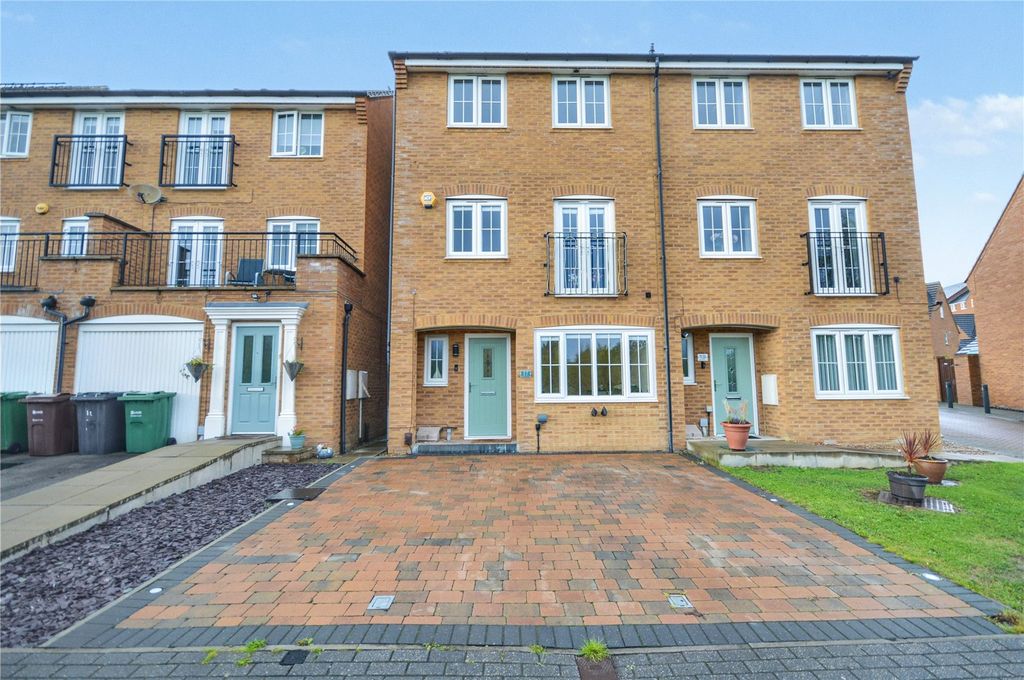 Property photo 1 of 17 Picture No. 27