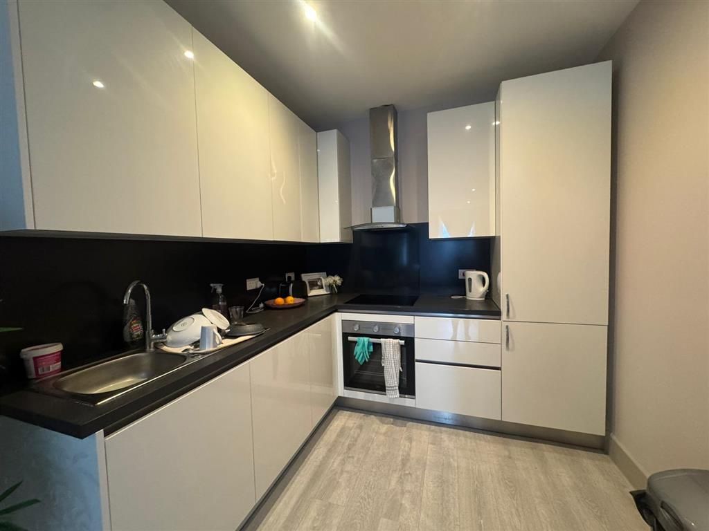 Property photo 3 of 4 Kitchen