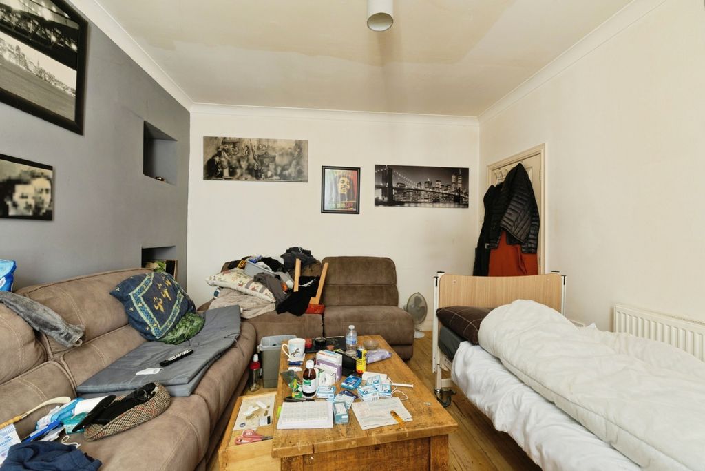 Property photo 3 of 14 Image 3