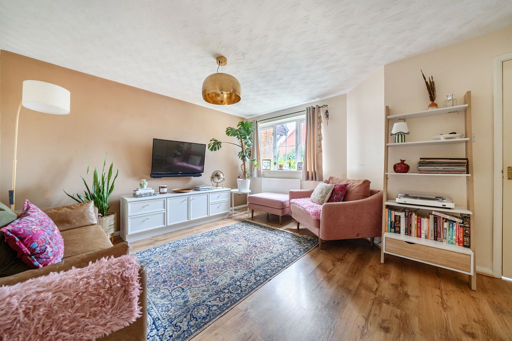 Property photo 3 of 20 153092415