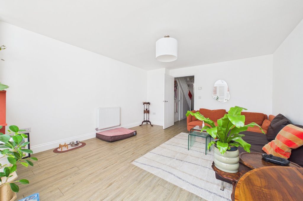 Property photo 3 of 18 Picture No. 19