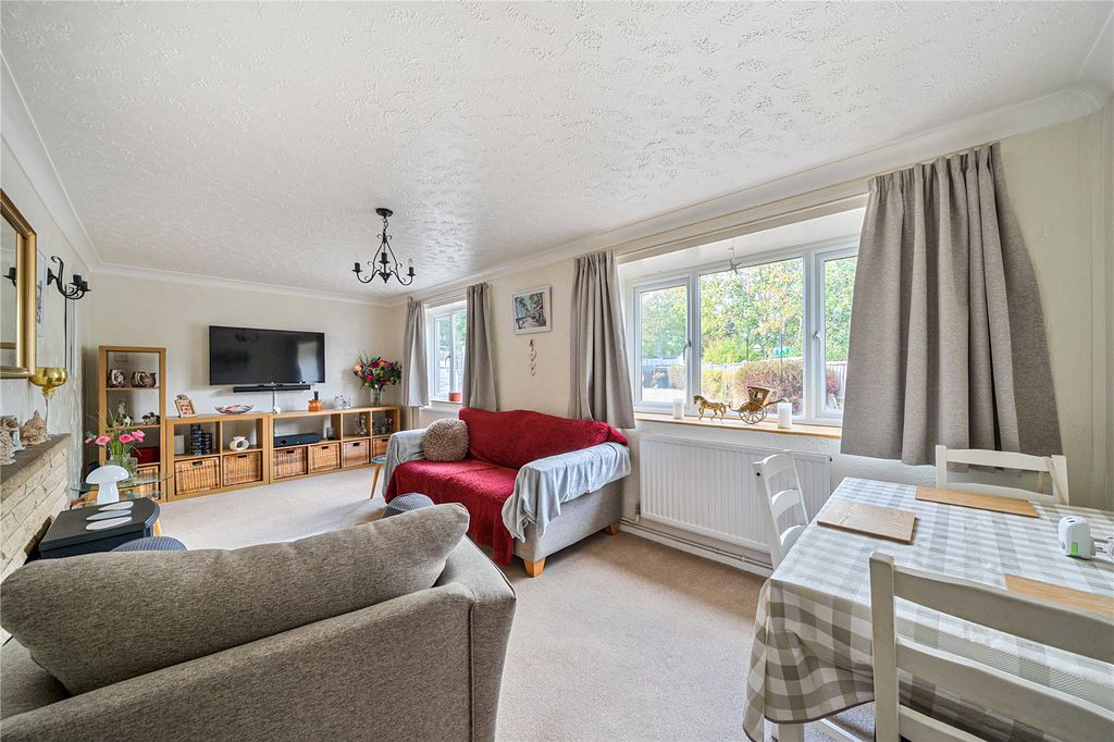 Property photo 2 of 14 Picture No. 07