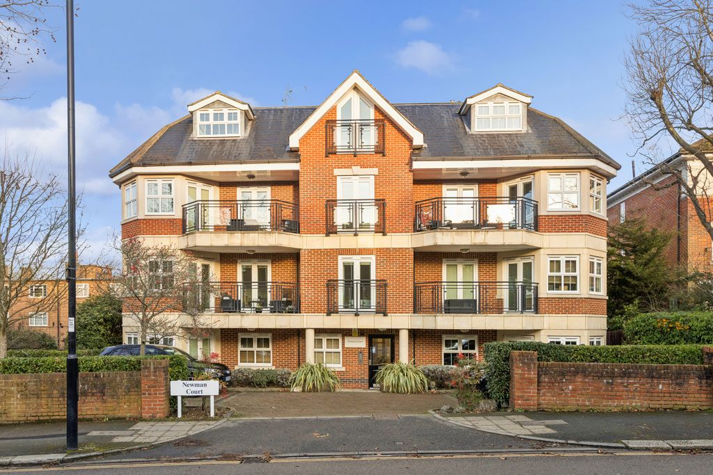 Property photo 1 of 20 External