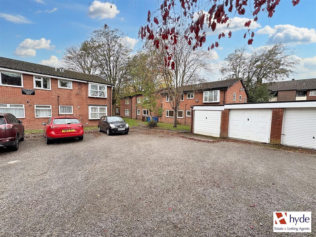 Property photo 2 of 12 Img_2475.Jpg