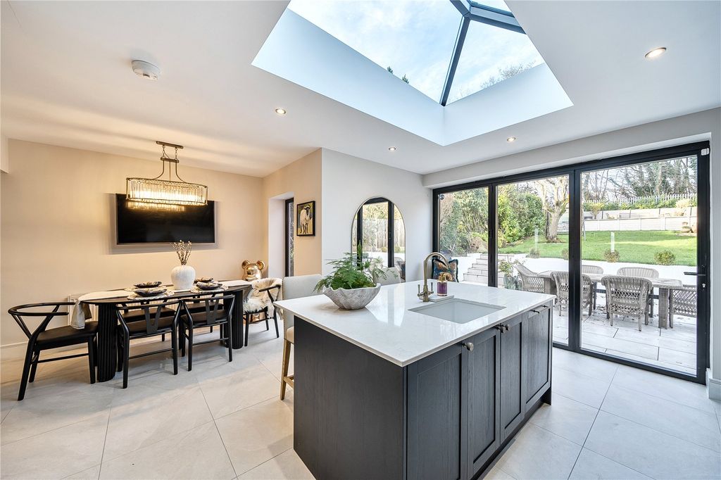 Property photo 2 of 20 Picture 2