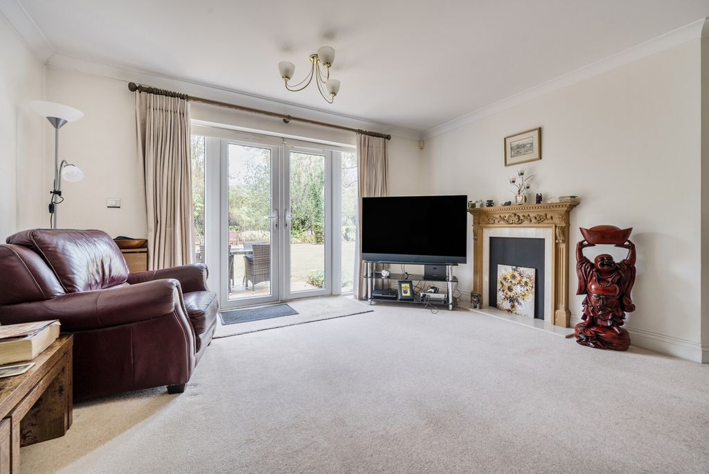 Property photo 2 of 22 1341178-14-68Af35...