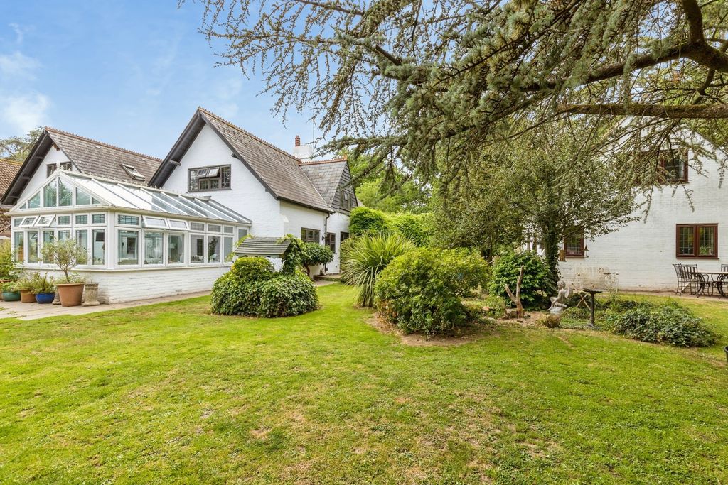 Property photo 1 of 19 Pbox-Img.Jpg
