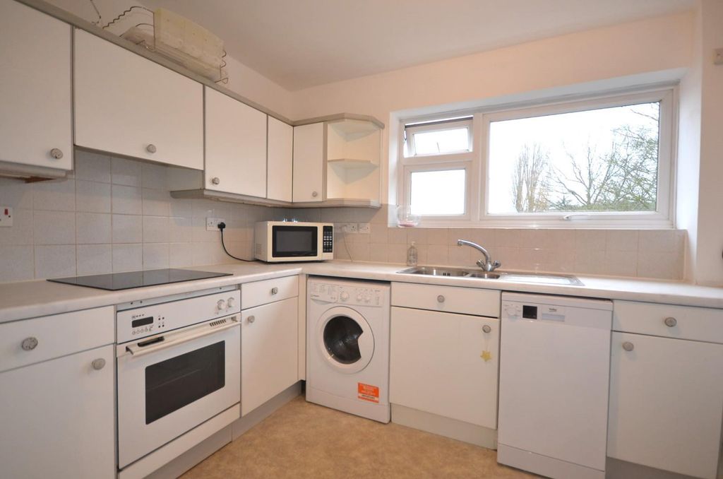 Property photo 2 of 15 Kitchen.Jpg