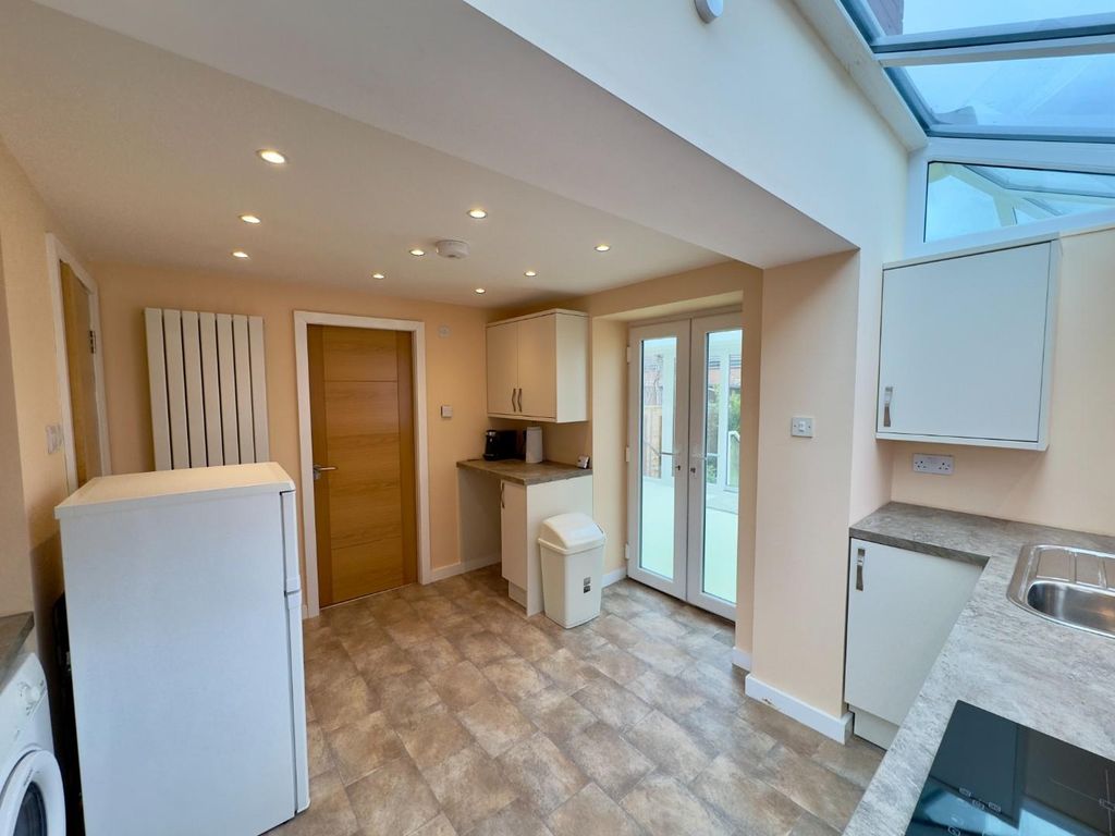 Property photo 3 of 19 Image00025.Jpeg