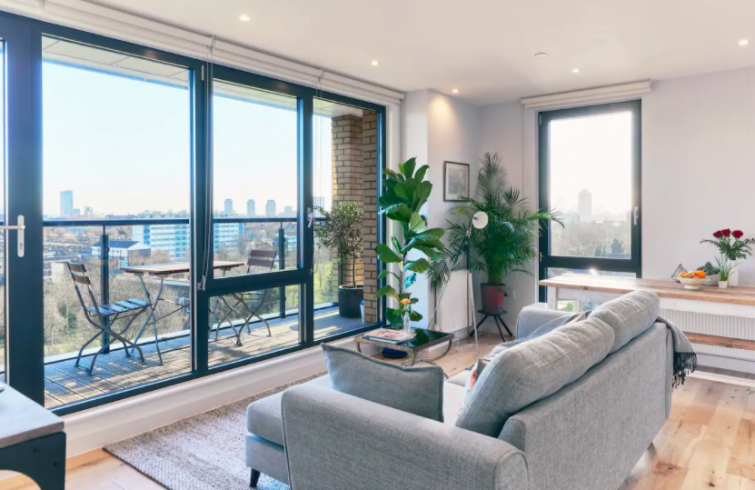 Property photo 1 of 25