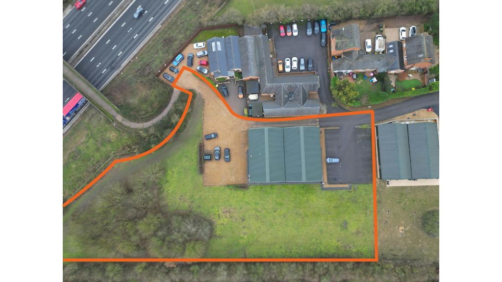 Property photo 2 of 8 Untitled Design (7).Png