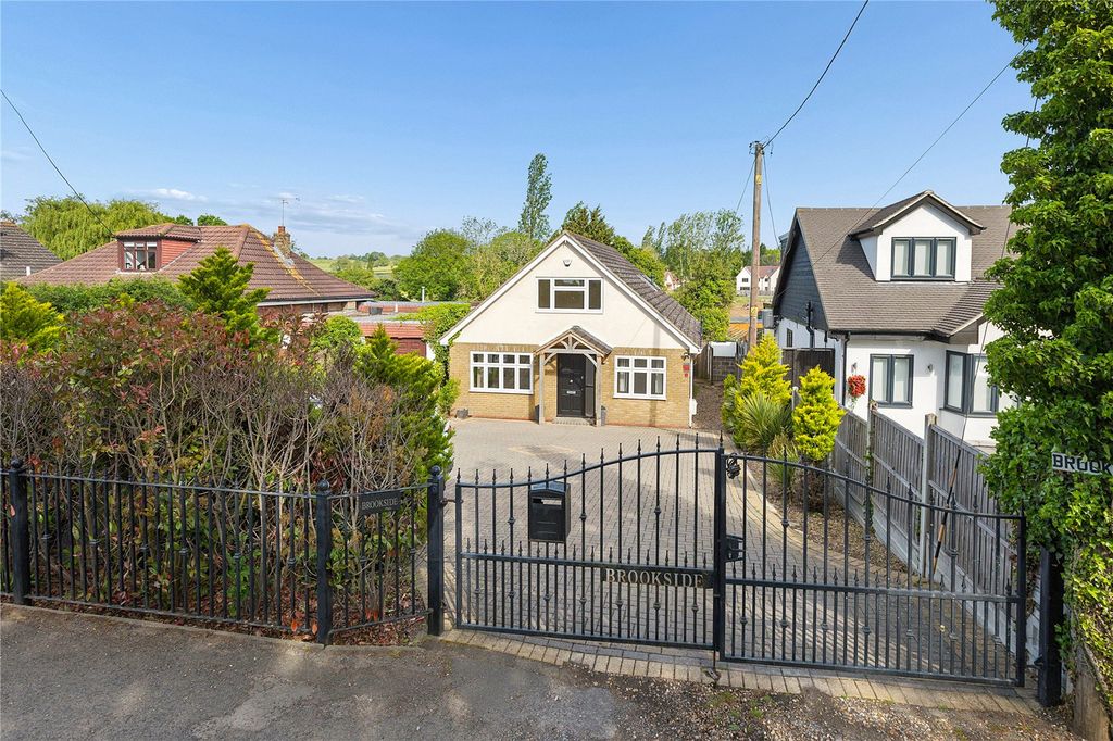 Property photo 1 of 18 Picture No. 01