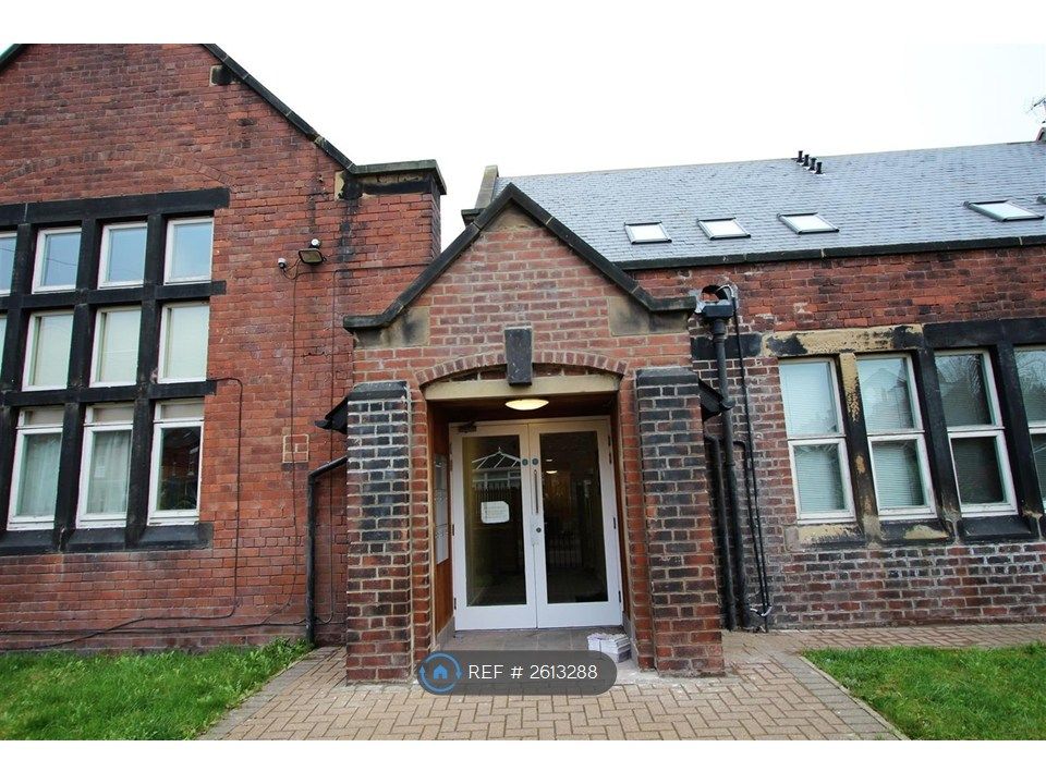 Property photo 2 of 9
