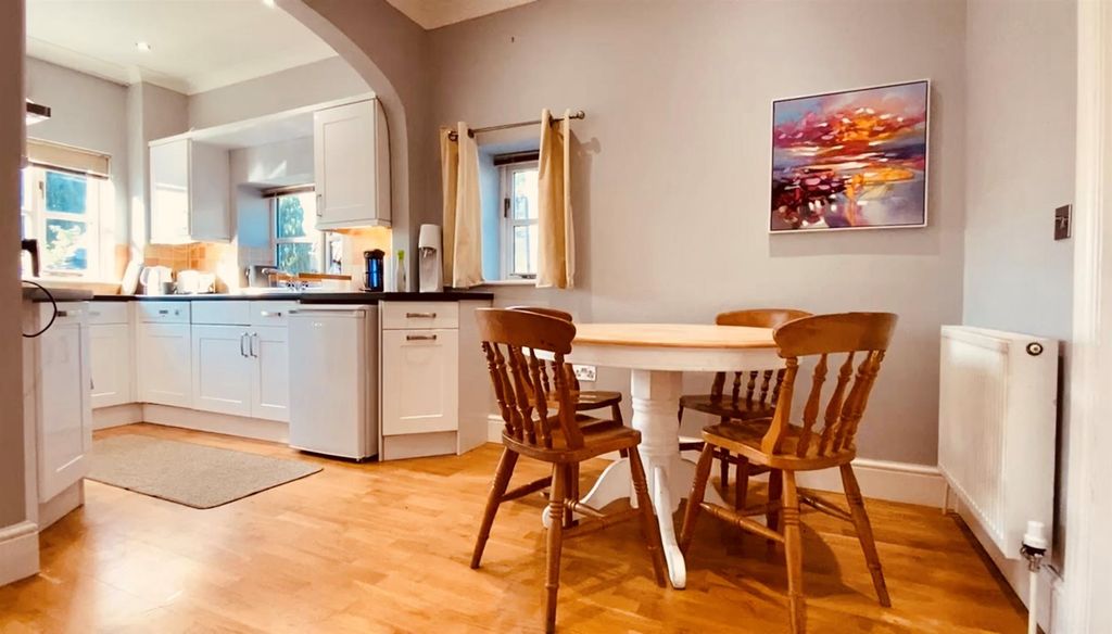 Property photo 2 of 11 11.Jpg