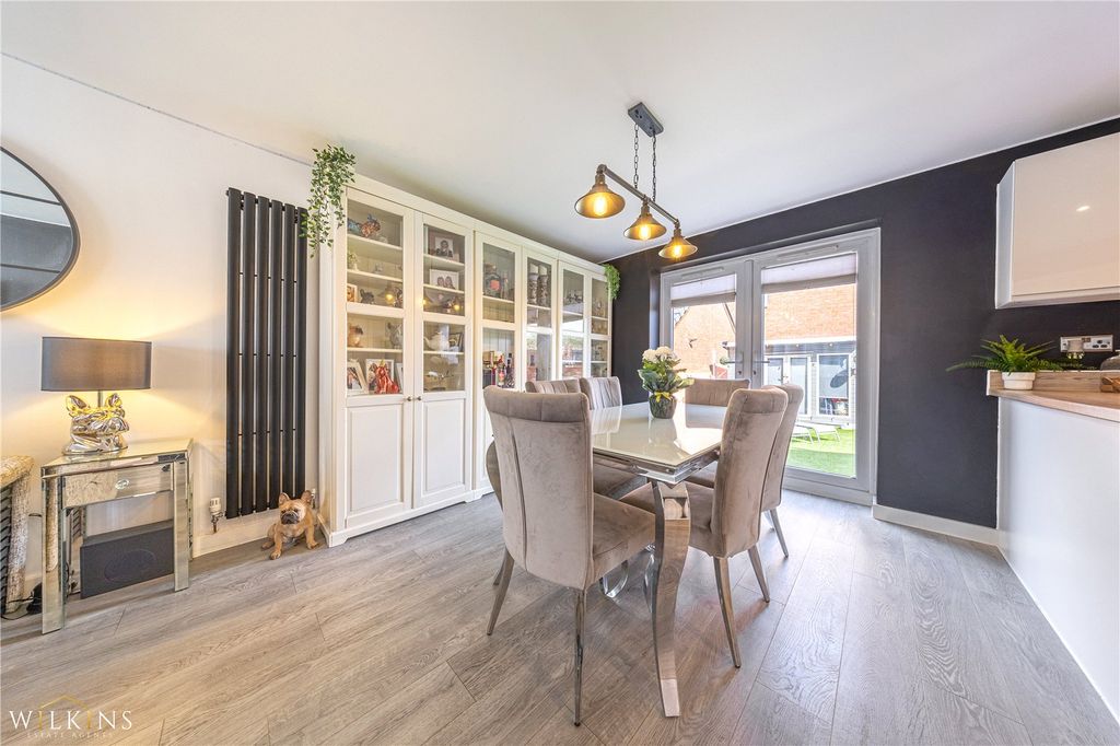 Property photo 3 of 41 Picture No. 10