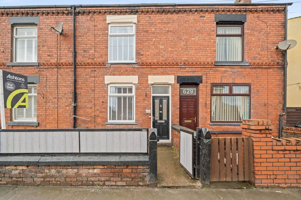 Property photo 1 of 17