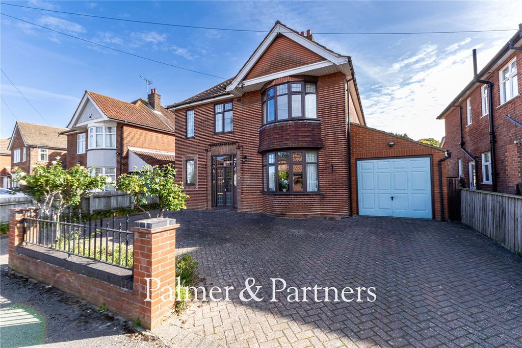 Property photo 1 of 28 Picture No. 03