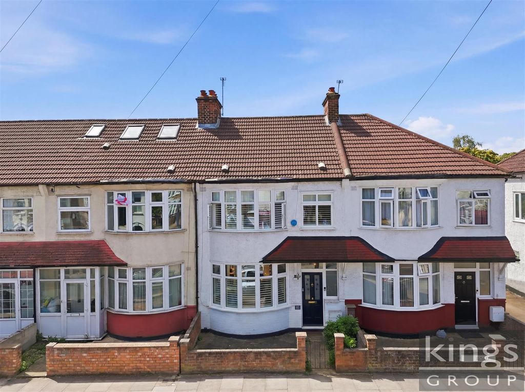 Property photo 1 of 17