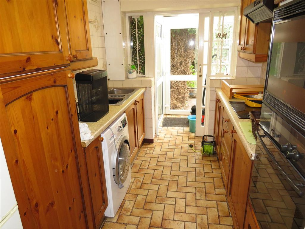 Property photo 2 of 8 Img_1713.Jpg