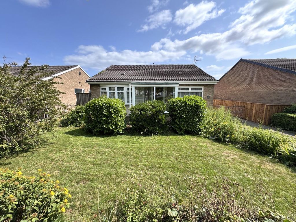 Property photo 1 of 20 Front