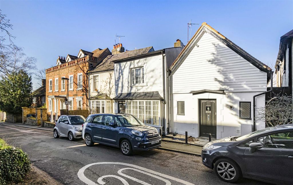 Property photo 1 of 14 Full Description