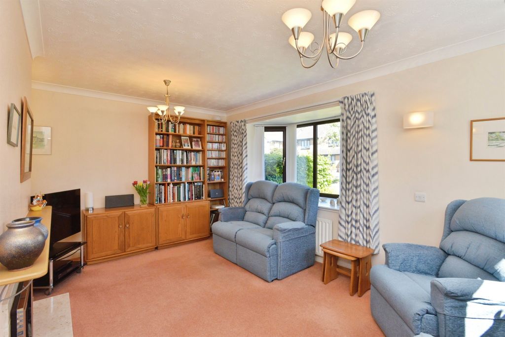 Property photo 3 of 19
